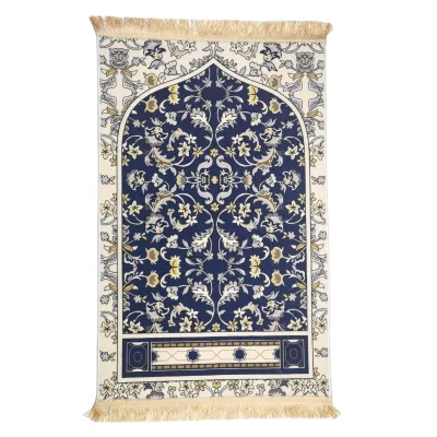 Custom Wholesale Thick Short Plush 3D Printed Soft and Non Slip Flannel Islamic Prayer Rug