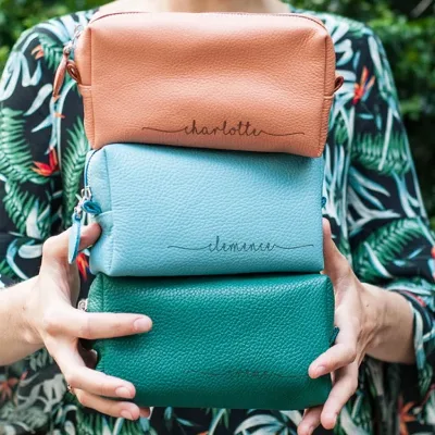 Bridesmaid Gift Makeup Bag Personalized Leather Makeup Bag Wedding Gift Cosmetics Bag