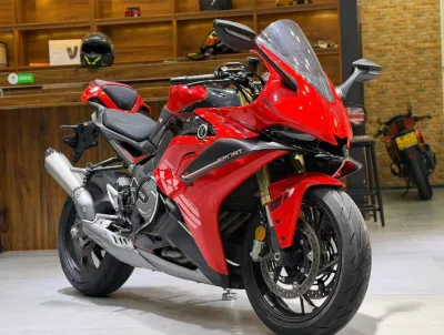 VOGE RR660S 660cc Used Supr Gas Sport Motorcycle Four Cylinder Water Cooled Suitable for High Speed Riding and Track Enthusiasts