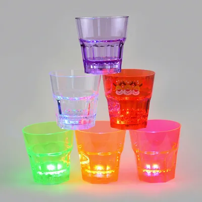 Wholesale 8oz LED Illuminated Plastic Wine Glasses Modern Mugs Light-up Feature for Halloween Christmas Wedding New Year Party
