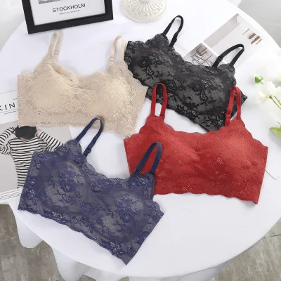 Comfortable Seamless Wireless Lace Full Cup Bralette Nylon Polyamide Material Underwire-Free Design Enhancing Cleavage for