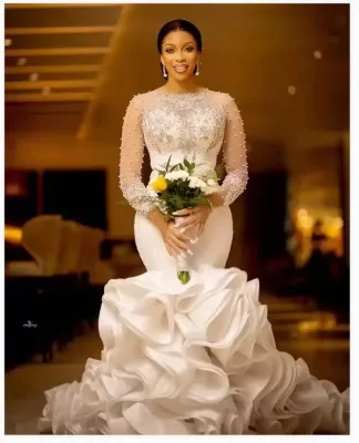 Plus Size African Wedding Dresses Mermaid Long Sleeves Ruffled Lace Pearls Women Bridal Wedding Gowns for Black Girls Customized