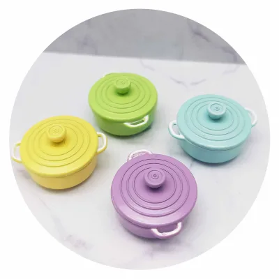 Miniature 1:12 Dollhouse Scale Colorful Metal Cookware French Oven for DIY Projects