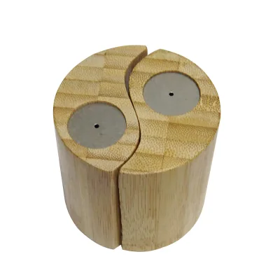 Small Bamboo Salt and Pepper Shakers YingYang Set for BBQ Kitchen