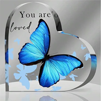 Customized Heart-Shaped Acrylic Butterfly Floarl Plaque Art Deco Handicraft Mothers Day Birthday Gift Desk Decor