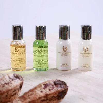 Luxury Holiday Inn Supplies Eco-Friendly Plastic Five-Piece Hotel Amenities for Bathroom