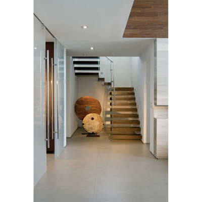 Indoor Steel Abnormal Shaped Floating Staircase Solid Timber Step Cantilevered Stairs Metal Suspended Stair