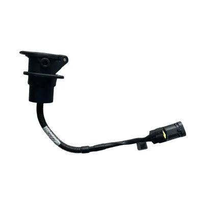 Hot Selling High Quality ABS EBS 7-Core Trailer Plug Connector for DAYUN Truck 4020C000158 with 6 Month Warranty