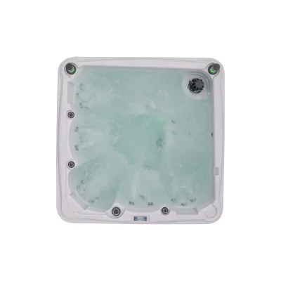 Rotomolded Spa Made of Polyethylene 5 People Massage Hot Spa