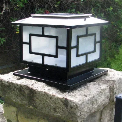 Outdoor Solar Powered Light Sensor LED Wall Pillar Chapiter Post Lamp for Garden Courtyard Landscape Patio Gate Decoration