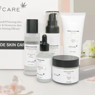 Whitening Skin Care Set OEM Organic Moisturizing Hydrating Anti-Wrinkle Sulfate-free Mineral Aloe Nicotinamide Skin Care Set