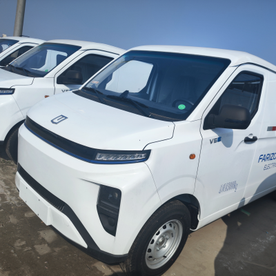 High-Capacity NEV Van New Energy Vehicle for Cargo Transport Eco-Friendly Standard New Energy Transportation Vehicle