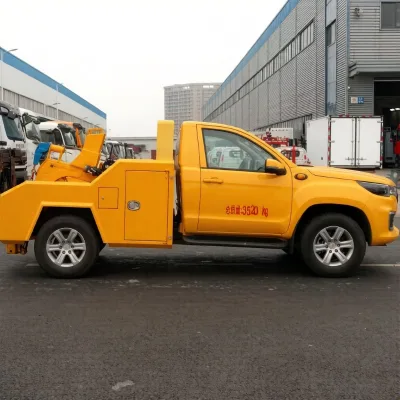 ISUZU 3 Tons Pickup Towing Truck Under Lifting Pickup Truck Wrecker Tow Truck