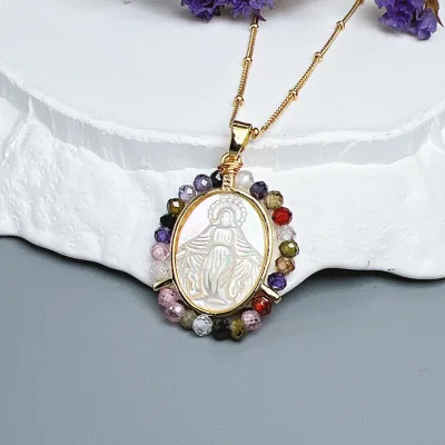 New Style Shell Mary Pendant Necklace European and American Retro Colorful Cubic Zirconia Medal Gold Plated Choker Necklace