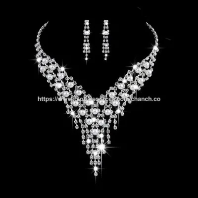 New design Elegant bridal Jewelry Sets crystal and pearls necklace,bracelet jewelry set for wedding Evening party for women