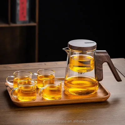 CY-7023 Hot Selling Heat Resistant Glass Tea Pot and Cup Set Tea Glass Set Wooden Handle Glass Teapot With Infuser