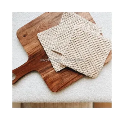 Customized Size and Color Knitting Coffee Honeycomb Texture Coaster Crochet Table Decorations Soft and Safety Material
