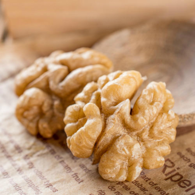Chinese Walnut Kernel Peeled Skin Factory Price Raw Walnut