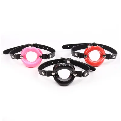 Women's Couple Sex Flirting Oral Sex Auxiliary Leather Lips O-shaped Mouth Plug Teaching Mouth Ball Gag SM Game Play Real Touch