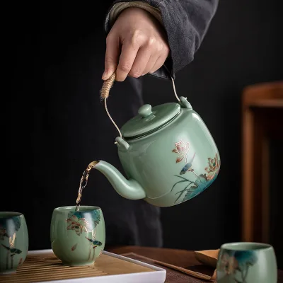 Large Capacity Celadon Teapot Set with Handle, Cold Water Tea Kettle, Heat Resistant Chinese Gongfu Tea Set One Pot Six Cups