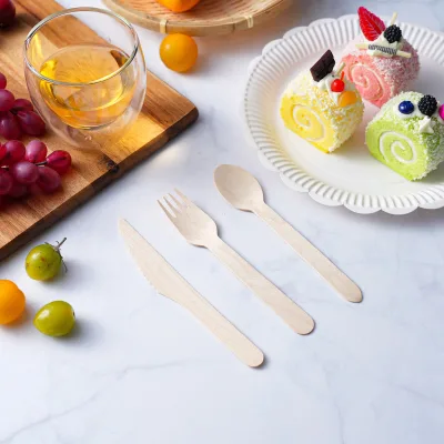 Eco-Friendly Wooden Knife Fork Spoon Set Modern Design Card-Mounted Hanging Disposable Tableware for Malls and Supermarkets