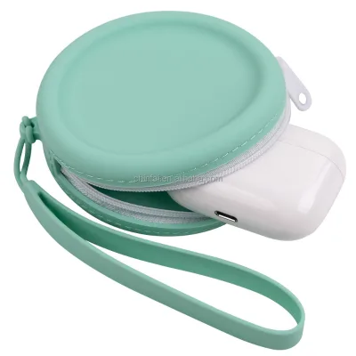 2024 Mini Eco-friendly Silicone Pouch for Kids Durable Hand Strap with Zip Closure Waterproof Easy Clean Coin Bag for Girls