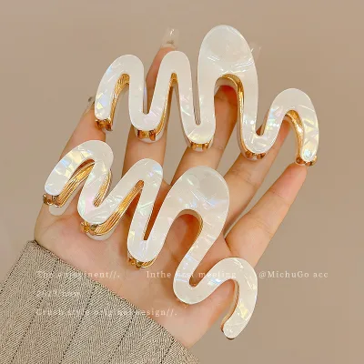 Fashion Splicing Metal Acetate Hair Claw Clips Korean Strong Hold Floral Eco Friendly Acetate Claw Clips for Women Thick Hair