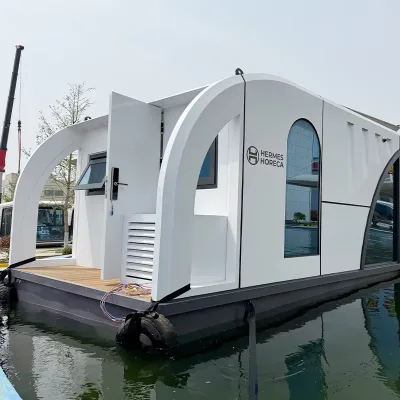 Luxury Eco-Friendly Waterproof Party Floating House (Steel Structure Convertible to Yacht) with 5 Year Warranty