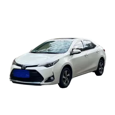 Used Cars 4 Door 5 Seater High Speed Cheap Sedan Fashion Model Sedan Second Hand Car for Sale