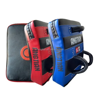 Factory Wholesale Custom Boxing Logo Kicking Square Shield Target Boxing Equipment Punching Pads