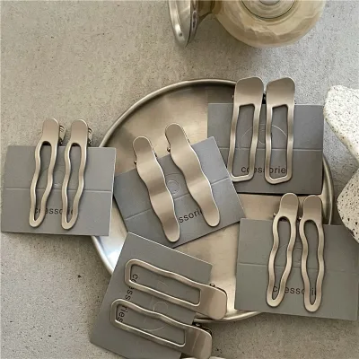 New Shape Metal Clip Fashion Style Gold Silver Metal Hairpin Hairgrips for Girls