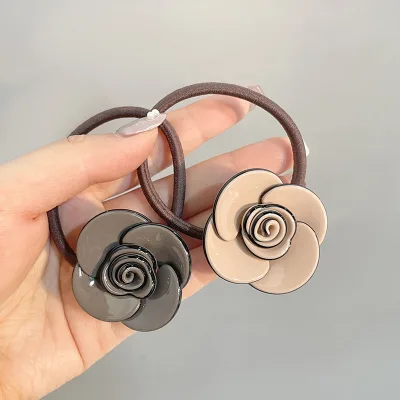 DOWELL Trendy Hair Accessories for Women 2025 Cap Clip Flower Clips for Hair Accessory Women