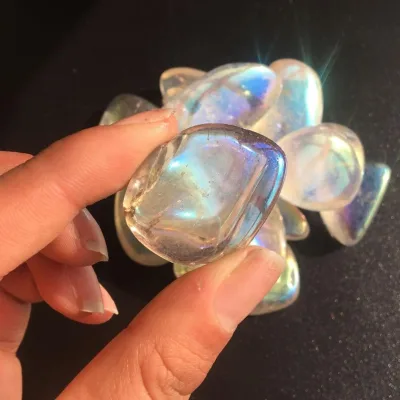 Wholesale High Quality Rainbow Aura Clear Quartz Crystal Tumbles for Home Decoration