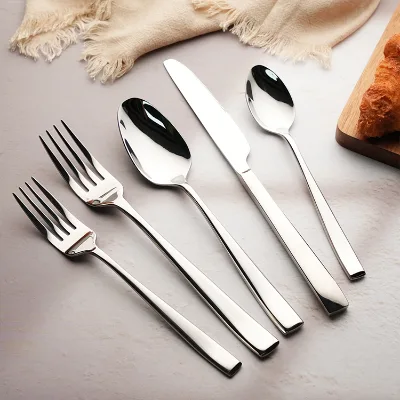 Modern Design 5-Piece Restaurant Quality Japanese Kitchen Knife Set Wholesale Metal Spoon Fork Knife Sets Hot Selling for Hotels