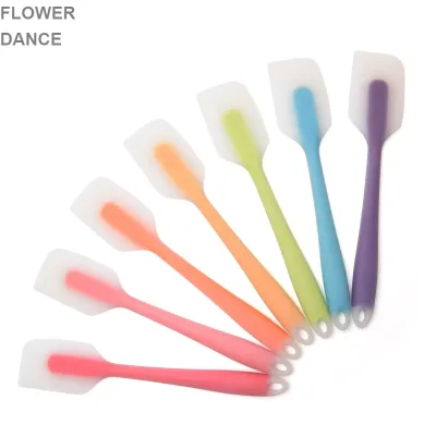 Large 28CM Integrated Translucent Silicone Scraper Cream Spatula Food-grade Baking Supplies for Cake Baking Tools