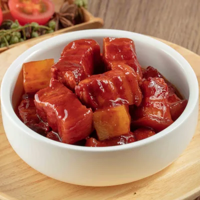 Wholesale Suitable Restaurant Chinese Traditional Dishes Braised Pork Cubes Ready Meal Foods