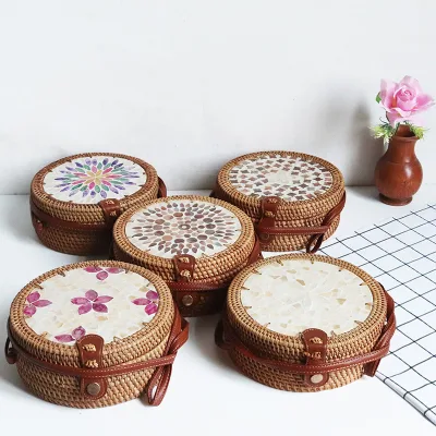Factory Wholesale New Arrival Creative Mother of Pearl Inlay Women Girl Rattan Bag Satchel