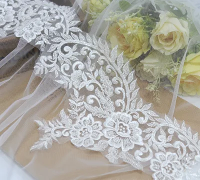 High Quality Eco-Friendly French Bridal Veil White Flower Embroidered Lace Trim Tulle Net Crystal Sequins Beads for Bags Shoes