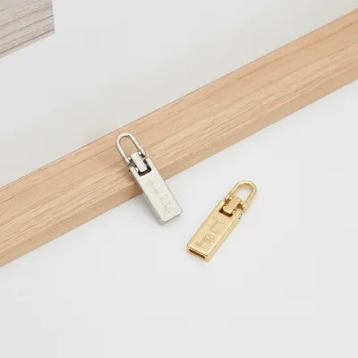 Fashion Gold Plating Nickel-Free Auto Lock Custom Engraved Decorative Zipper Pulls