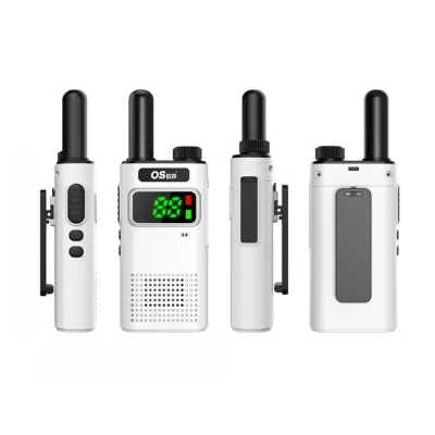 Portable Handheld Kids Walkie Talkie E38 UHF 99CH LED Screen 1800mAh Battery 0.5-2W IPX3 Water Resistant 1-6km Range