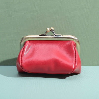 Wholesale Vintage Genuine Leather Pouch Kiss-lock Change Purse Wallets Cute Kiss Clasp Coin Purses
