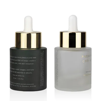 Custom 30ml Color Dropper Glass Bottle Luxury Cosmetic Essential Oil Luxury Face Serum Glass Bottle with Golden Dropper