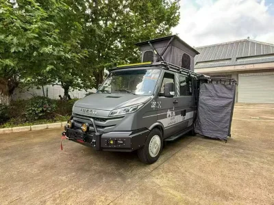 Italy Brand IVECO 8AT Soft Pop-top Roof Camping Car with Beds+shower+Kitchen+Sofa+Air Conditioner+Awning for Outdoor Living