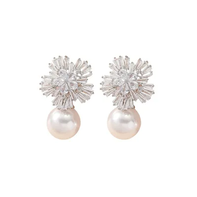 Premium Sense Trendy Copper Zircon Earrings Hot Fashion Joker Snowflake Pearl Drop Earrings Temperament Korean Noble Elegant