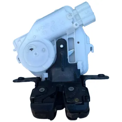 Suitable for Toyota yaris 09-19 Car Trunk Lock Tail Door Lock 69350-02090yaris Trunk Lock