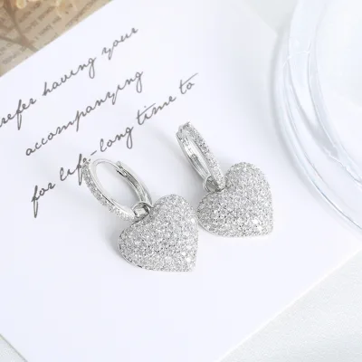 New style ear clips with micro-inlaid zircon sweet heart earrings high-grade heart ear clips peach heart temperament earrings