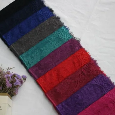 27cm Wide Single-Sided Mesh Lace Flower Water-Soluble Fabric for Wedding Dresses and Home Bedding Decoration Splicing Material