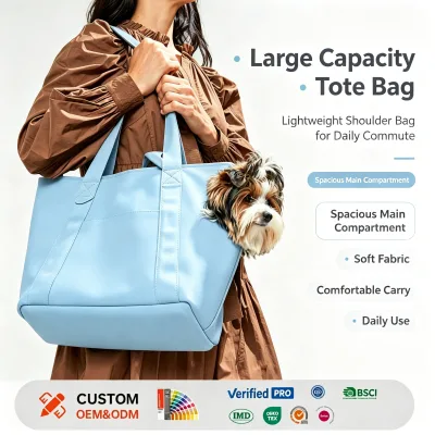 New Arrival Waterproof Cat and Small Dog Shoulder Carrier Pet Travel Tote Bags Portable Dog Carrier Bags