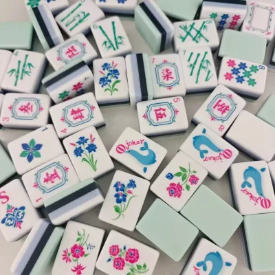 Custom Luxury Portable Emerald Green American Mahjongg Tiles Set 160-Piece with Acrylic Tiles & 4-Layer American Mahjong Tiles