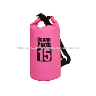 Water protected bag or dry sports bag, with handle and shoulder band in 15L